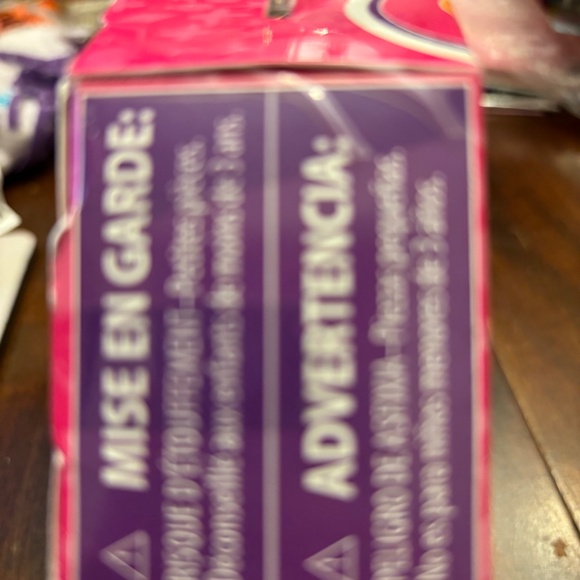 SALE!Lily Blossom Figure w/ Glitter Wings My Little Pony Cutie Mark Magic Coll - Picture 5 of 5